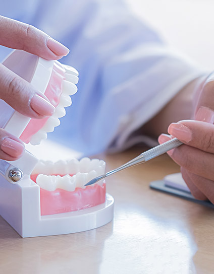 What Are the Advantages of Straightening Your Teeth Image